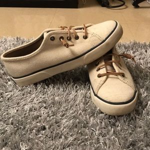 Sperry Slip-on Sneakers